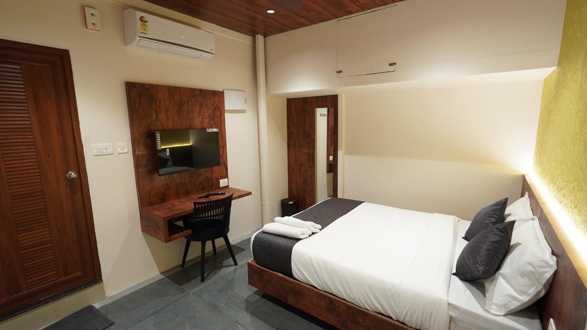 Hotel Hive Inn - Kozhikode Exterior photo