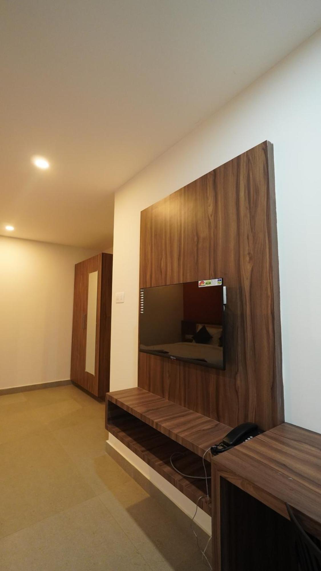 Hotel Hive Inn - Kozhikode Exterior photo
